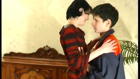 small tits free vids